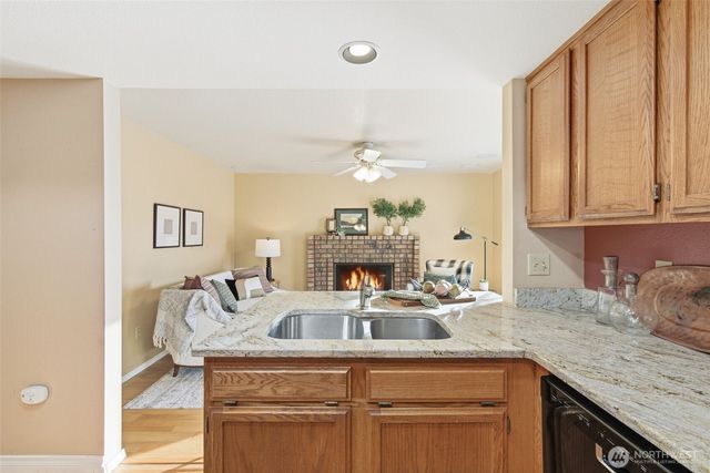 10712 NW 30th Court, Vancouver, WA 98685