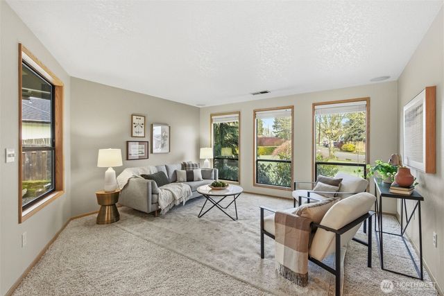 10712 NW 30th Court, Vancouver, WA 98685