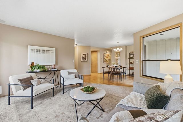 10712 NW 30th Court, Vancouver, WA 98685