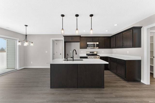 1194 Zenos Boulevard, Fort Wayne, IN 46818