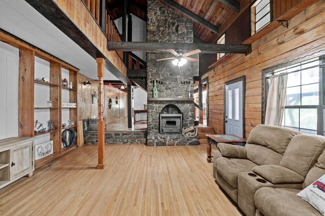 2804 Pride Gap Rd, Cabot, AR 72023