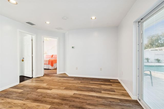 5112 58TH WAY N, Kenneth City, FL 33709