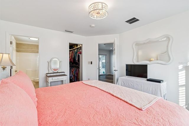 5112 58TH WAY N, Kenneth City, FL 33709