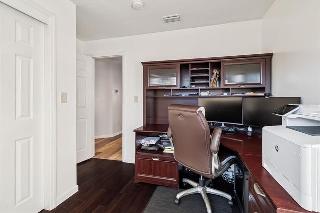 5112 58TH WAY N, Kenneth City, FL 33709