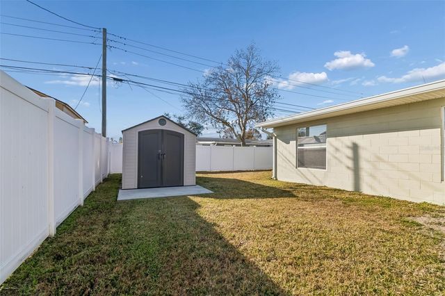 5112 58TH WAY N, Kenneth City, FL 33709