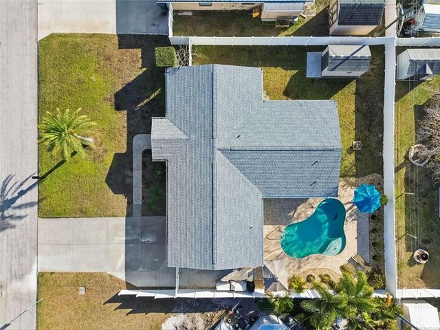 5112 58TH WAY N, Kenneth City, FL 33709