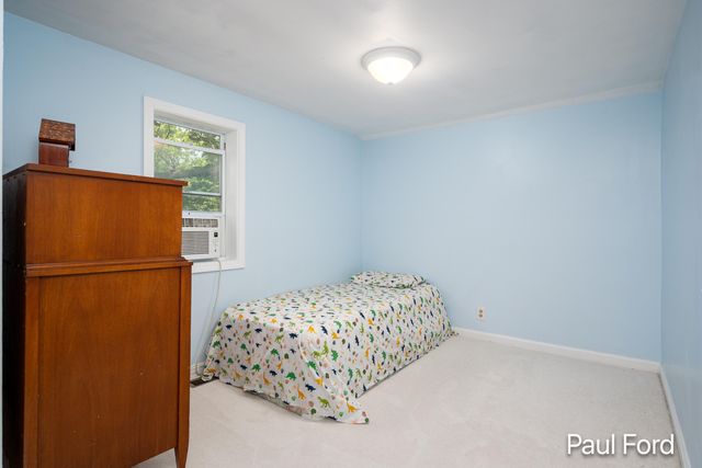 924 Hall Street Se, City Of Grand Rapids, MI 49507