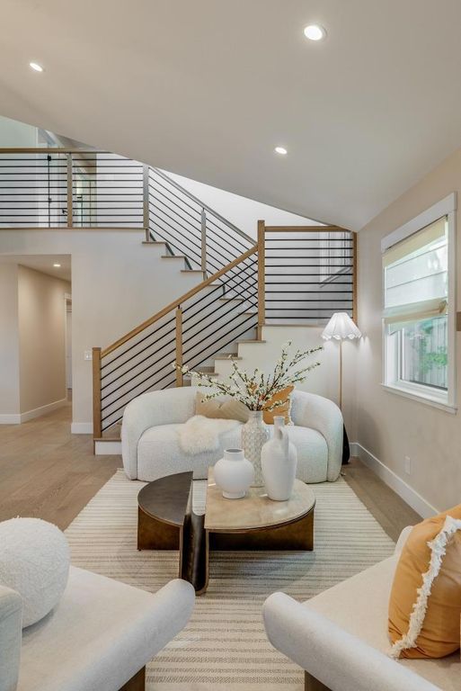 Image 15 of property listing at 2886 Emerson Street, Palo Alto, CA 94306