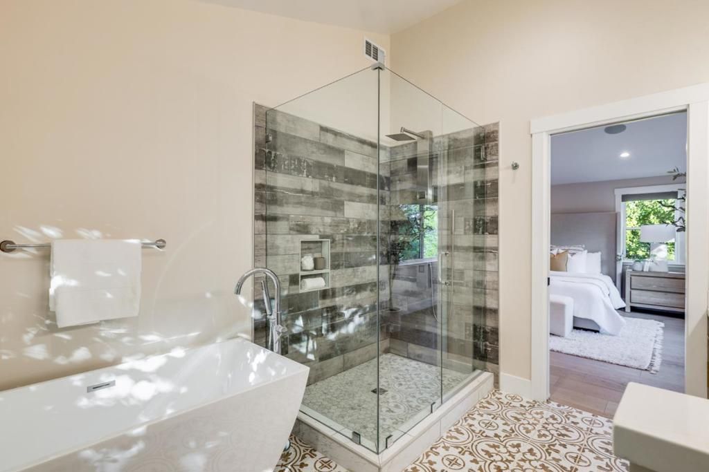 Image 29 of property listing at 2886 Emerson Street, Palo Alto, CA 94306