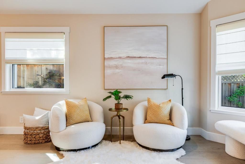 Image 5 of property listing at 2886 Emerson Street, Palo Alto, CA 94306