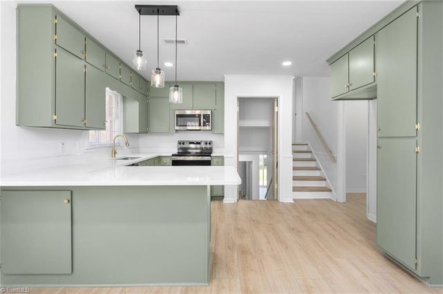 3005 Twin Lakes Drive, Greensboro, NC 27407