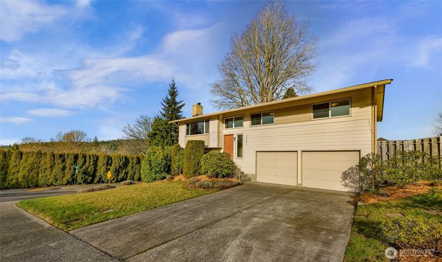3701 Ridgemont Way, Bellingham, WA 98226
