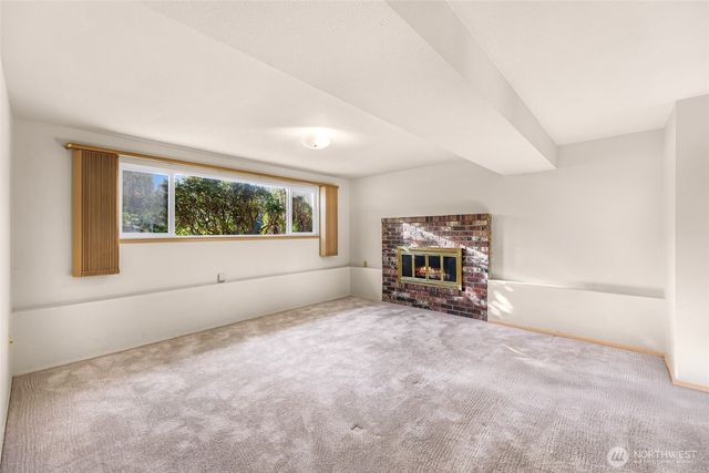 3701 Ridgemont Way, Bellingham, WA 98226