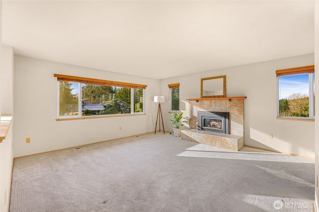 3701 Ridgemont Way, Bellingham, WA 98226