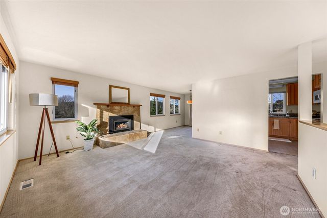 3701 Ridgemont Way, Bellingham, WA 98226