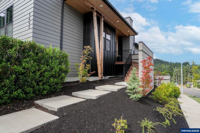 3653 Maidenhair Pl S, Salem, OR 97302