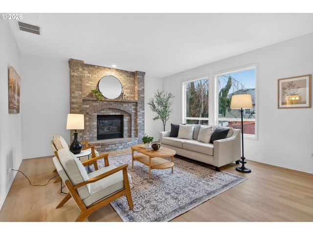 13539 Se SCOTT CREEK Ln, Happy Valley, OR 97086