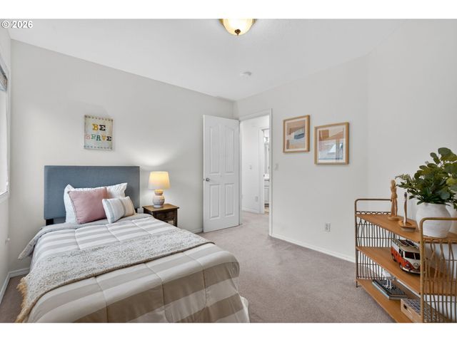 13539 Se SCOTT CREEK Ln, Happy Valley, OR 97086