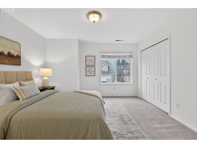 13539 Se SCOTT CREEK Ln, Happy Valley, OR 97086