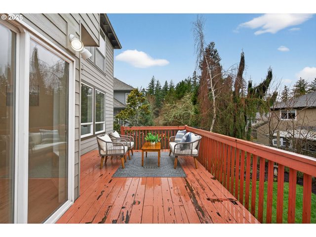 13539 Se SCOTT CREEK Ln, Happy Valley, OR 97086