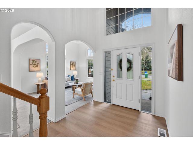 13539 Se SCOTT CREEK Ln, Happy Valley, OR 97086