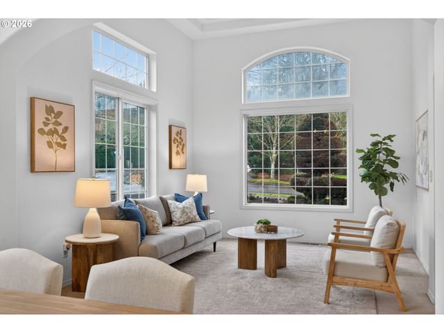 13539 Se SCOTT CREEK Ln, Happy Valley, OR 97086