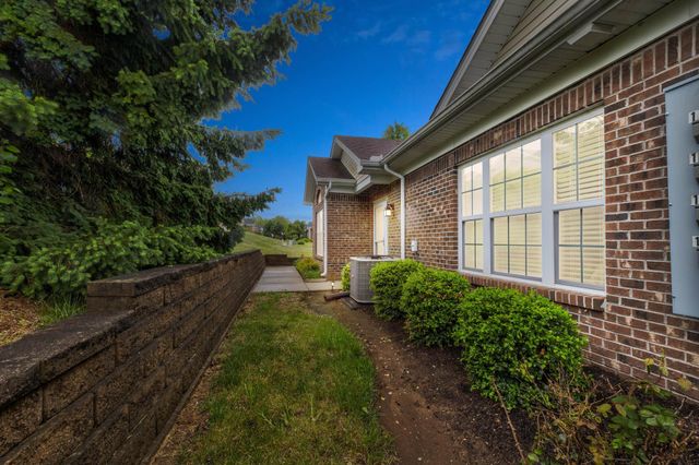 151 Evergreen Path, Georgetown, KY 40324