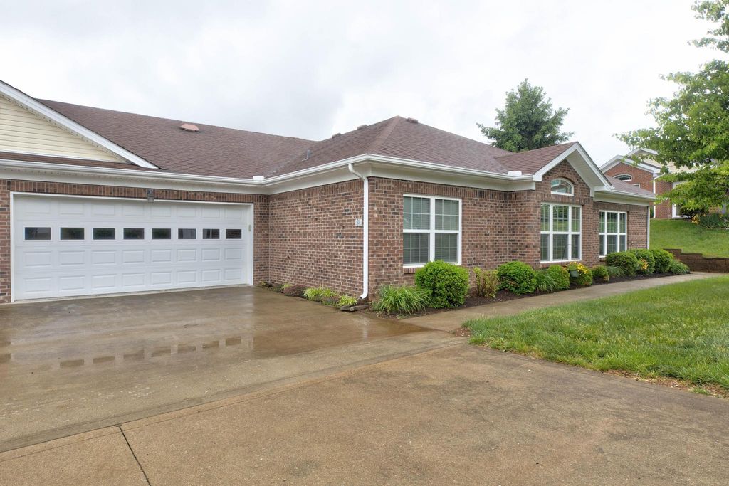 151 Evergreen Path, Georgetown, KY 40324