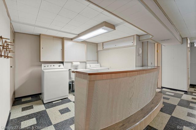 20025 Valera Street, St. Clair Shores, MI 48080