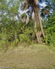 2171 Adirondack LN, Port Charlotte, FL 33953