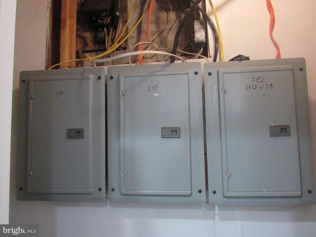 4154 ROBBINS AVE, Philadelphia, PA 19135