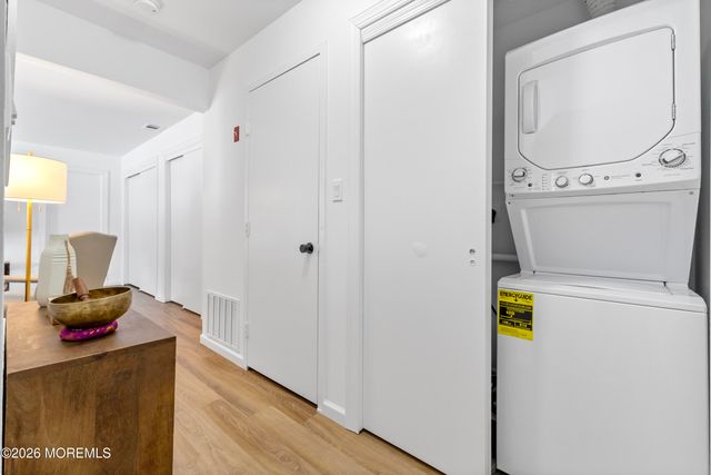 18 Diane Drive, Tinton Falls, NJ 07753