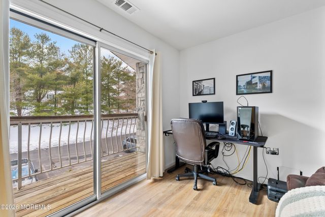 18 Diane Drive, Tinton Falls, NJ 07753