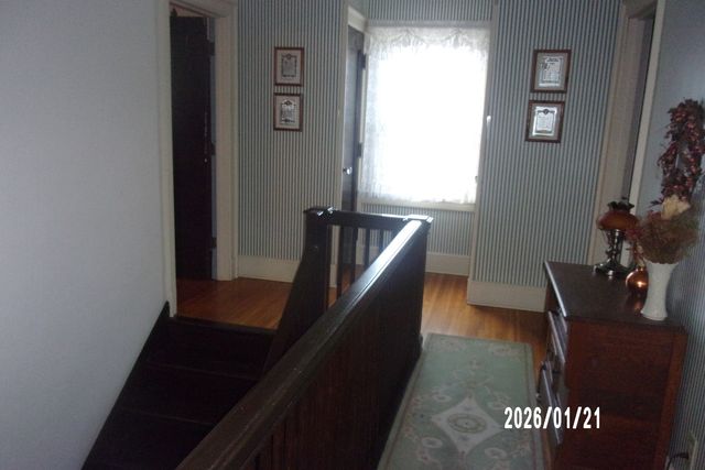 454 S 5th Street, Watseka, IL 60970