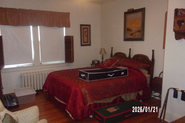 454 S 5th Street, Watseka, IL 60970