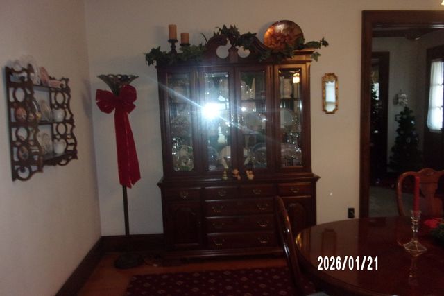 454 S 5th Street, Watseka, IL 60970