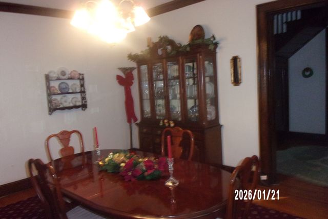 454 S 5th Street, Watseka, IL 60970