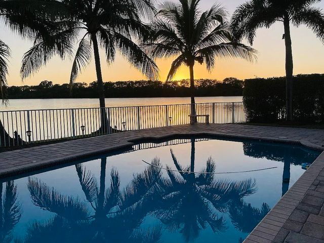 12474 NW 50th Place, Coral Springs, FL 33076