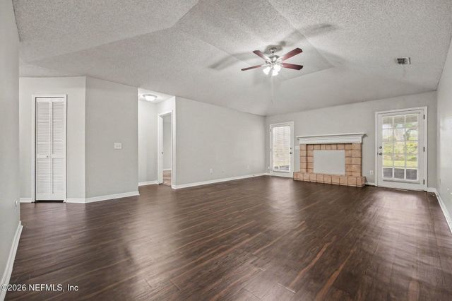6284 WINDWARD Court, Fleming Island, FL 32003