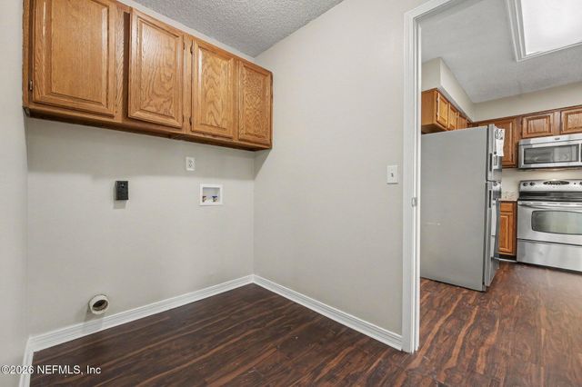 6284 WINDWARD Court, Fleming Island, FL 32003