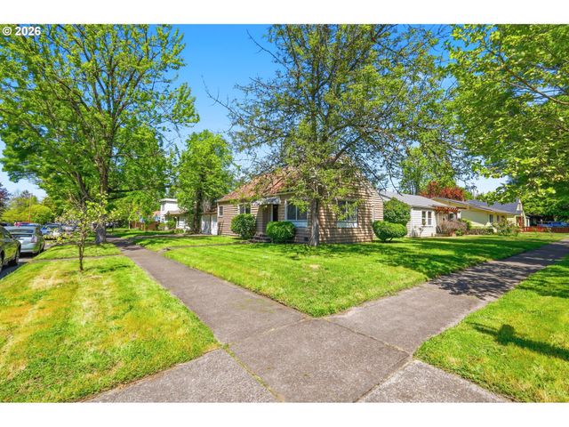 2189 HILYARD St, Eugene, OR 97405