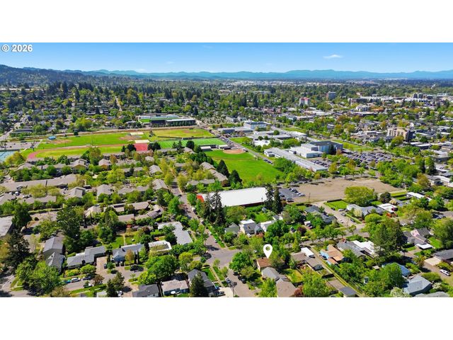2189 HILYARD St, Eugene, OR 97405