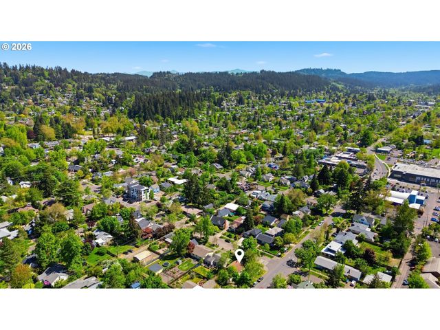 2189 HILYARD St, Eugene, OR 97405