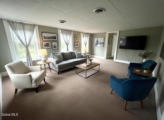 1519 New Scotland Road 2 Right, Bethlehem, NY 12159