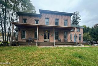 1519 New Scotland Road 2 Right, Bethlehem, NY 12159