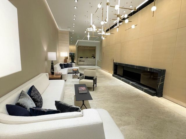 2 Avery Street 21E, Boston, MA 02111