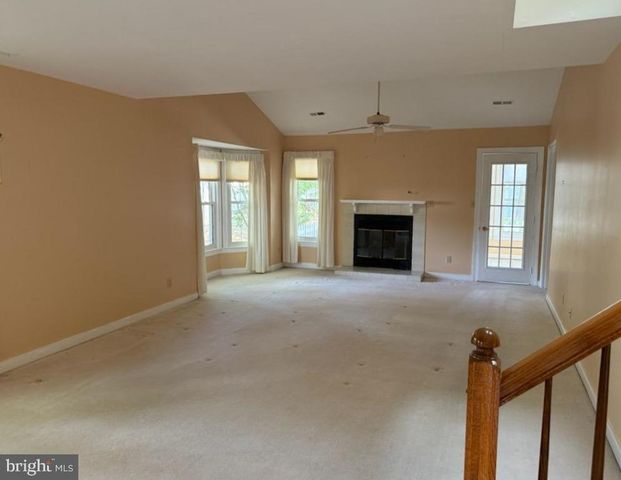 11606 SAVANNAH DR, Fredericksburg, VA 22407