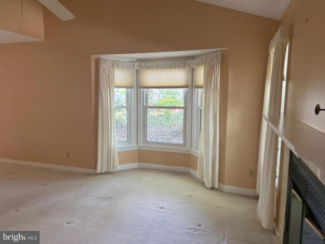 11606 SAVANNAH DR, Fredericksburg, VA 22407