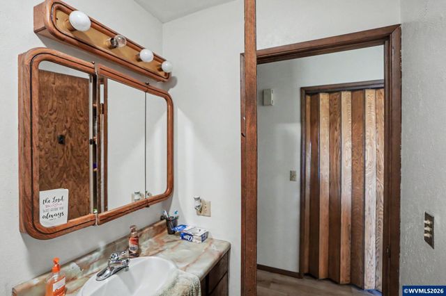21951 S Highway 99E, Canby, OR 97013