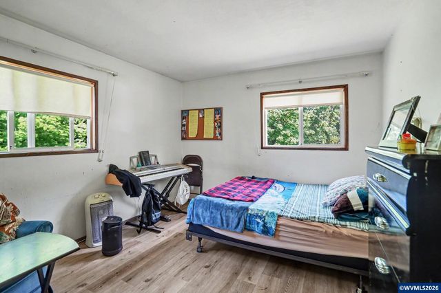 21951 S Highway 99E, Canby, OR 97013